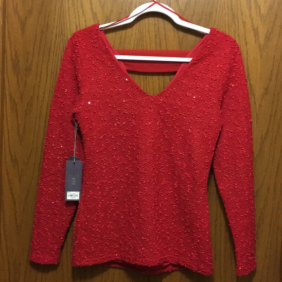 NWT JLO, red textured top. Women’s size small. - Picture 2 of 7